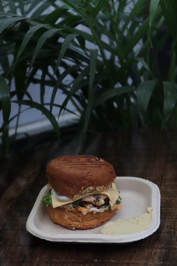 Falafel Pav